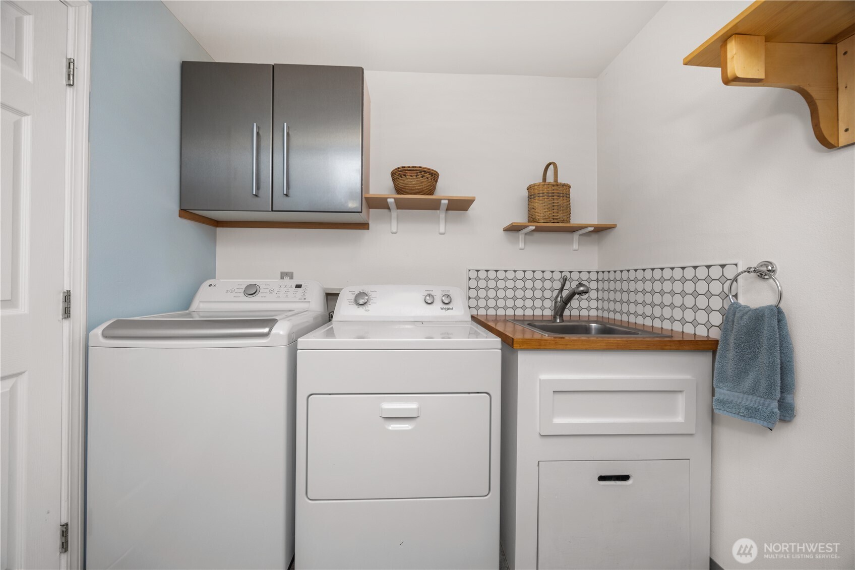 7379 Ridgeview Drive Chelan, WA 98816 - Photo 30 of 40