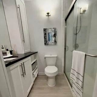$2,350 | 1030 North State Street, Unit 6F, Chicago, IL 60610