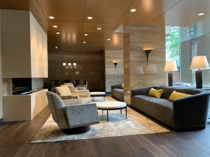 $2,350 | 1030 North State Street, Unit 6F, Chicago, IL 60610