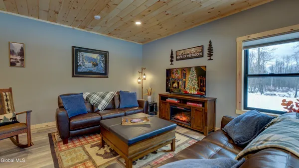 $399,000 | 130 Buttermilk Hill Road, Wells, NY 12190