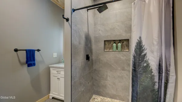 $399,000 | 130 Buttermilk Hill Road, Wells, NY 12190