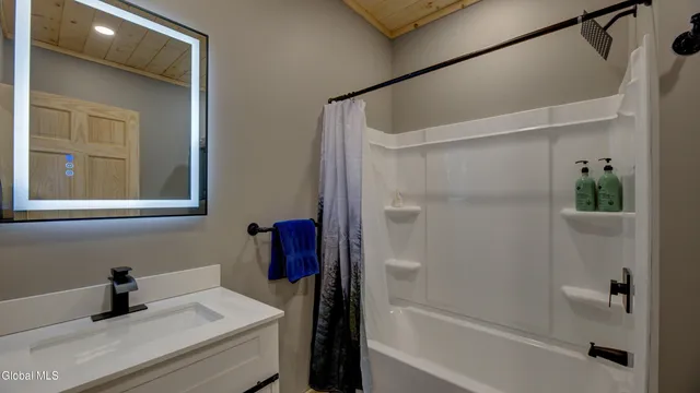 $439,000 | 130 Buttermilk Hill Road, Wells, NY 12190