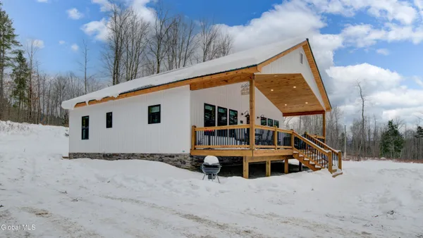 $399,000 | 130 Buttermilk Hill Road, Wells, NY 12190