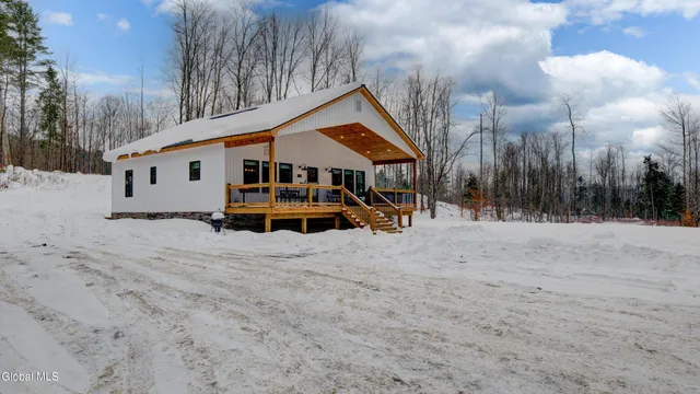 $439,000 | 130 Buttermilk Hill Road, Wells, NY 12190