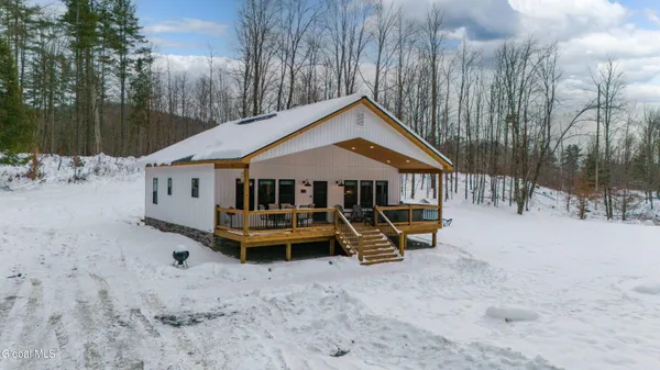 $399,000 | 130 Buttermilk Hill Road, Wells, NY 12190