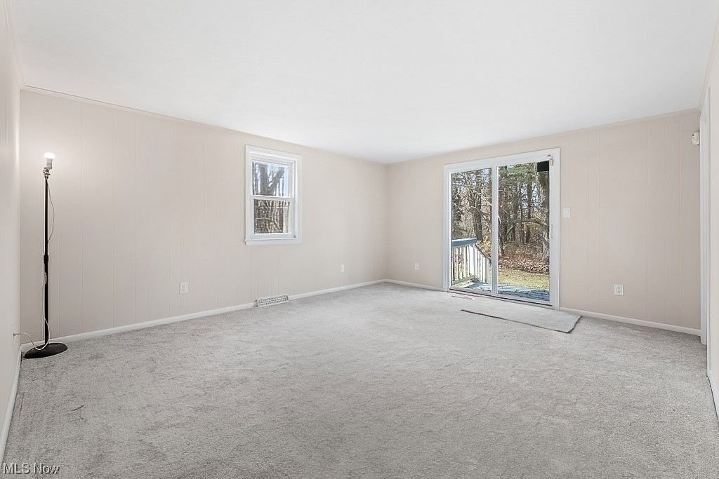 22121 Buck Road Alliance, OH 44601 - Photo 31 of 34 View of carpeted empty room