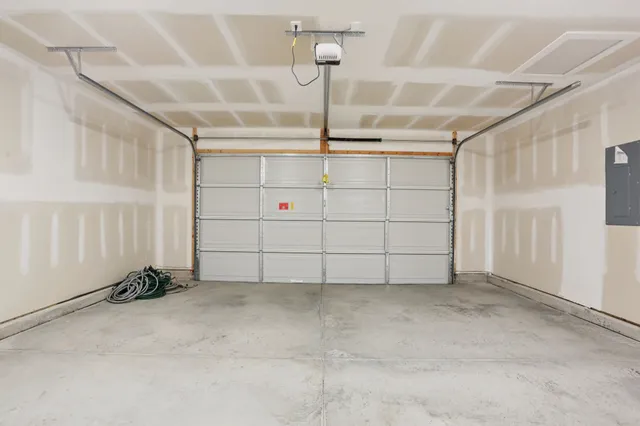 a view of a garage