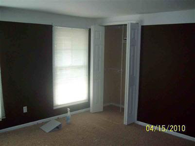269 Longford Drive Rochester, MI 48309 - Photo 8 of 10 20266364-7.JPG