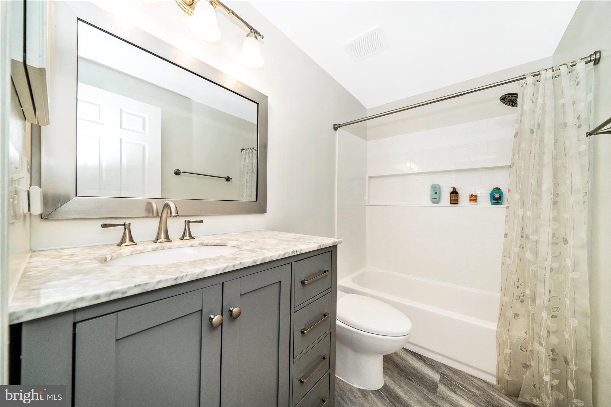 12754 Turquoise Terrace Silver Spring, MD 20904 - Photo 24 of 44 Hall Bathroom