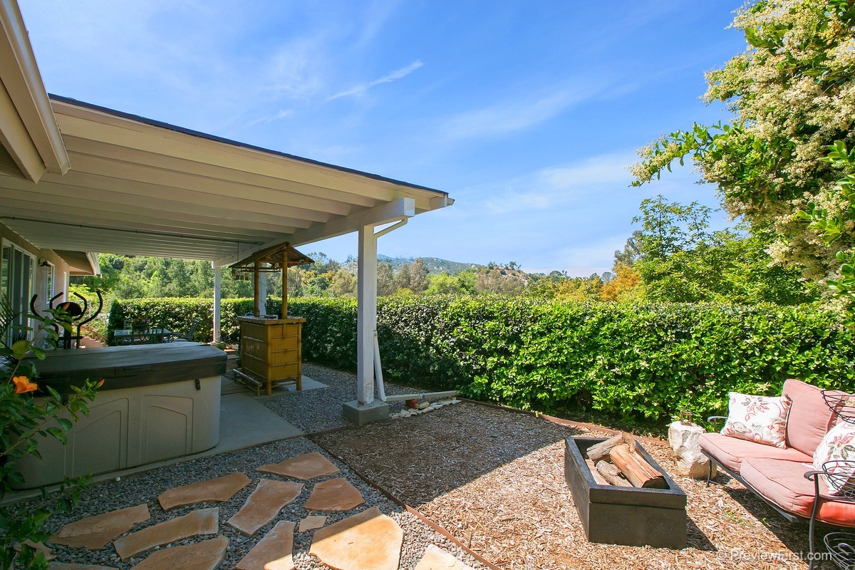 13465 Stone Canyon Road Poway, CA 92064 - Photo 12 of 23
