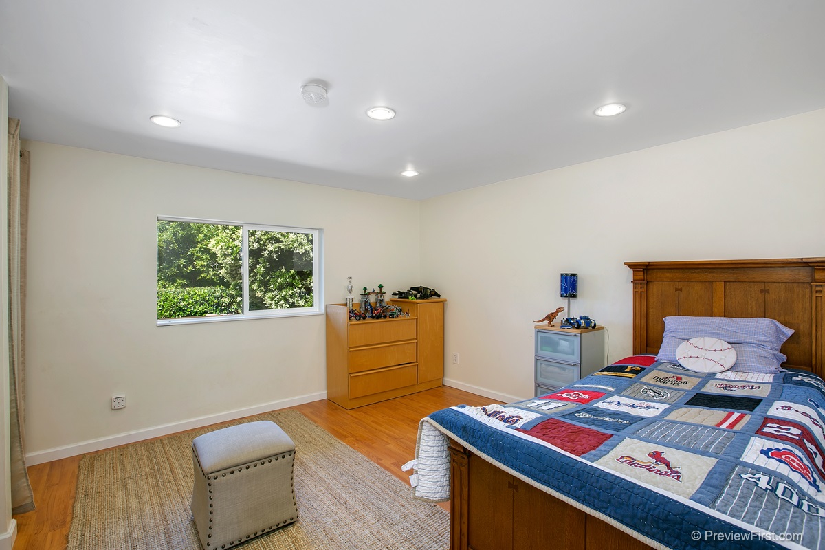 13465 Stone Canyon Road Poway, CA 92064 - Photo 17 of 23