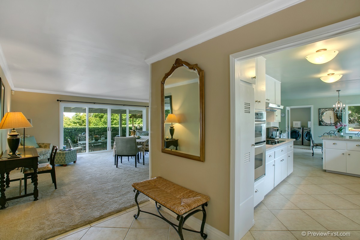 13465 Stone Canyon Road Poway, CA 92064 - Photo 5 of 23