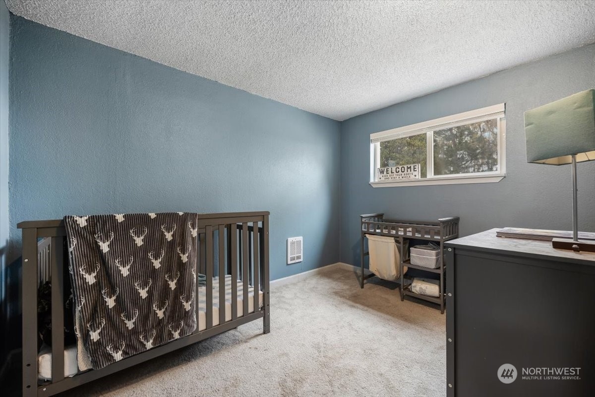 3931 South Wenas Road Selah, WA 98942 - Photo 3 of 30 Gallery Image 3
