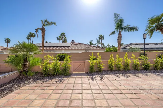 $599,000 | 44059 Chamonix Court, Palm Desert, CA 92260