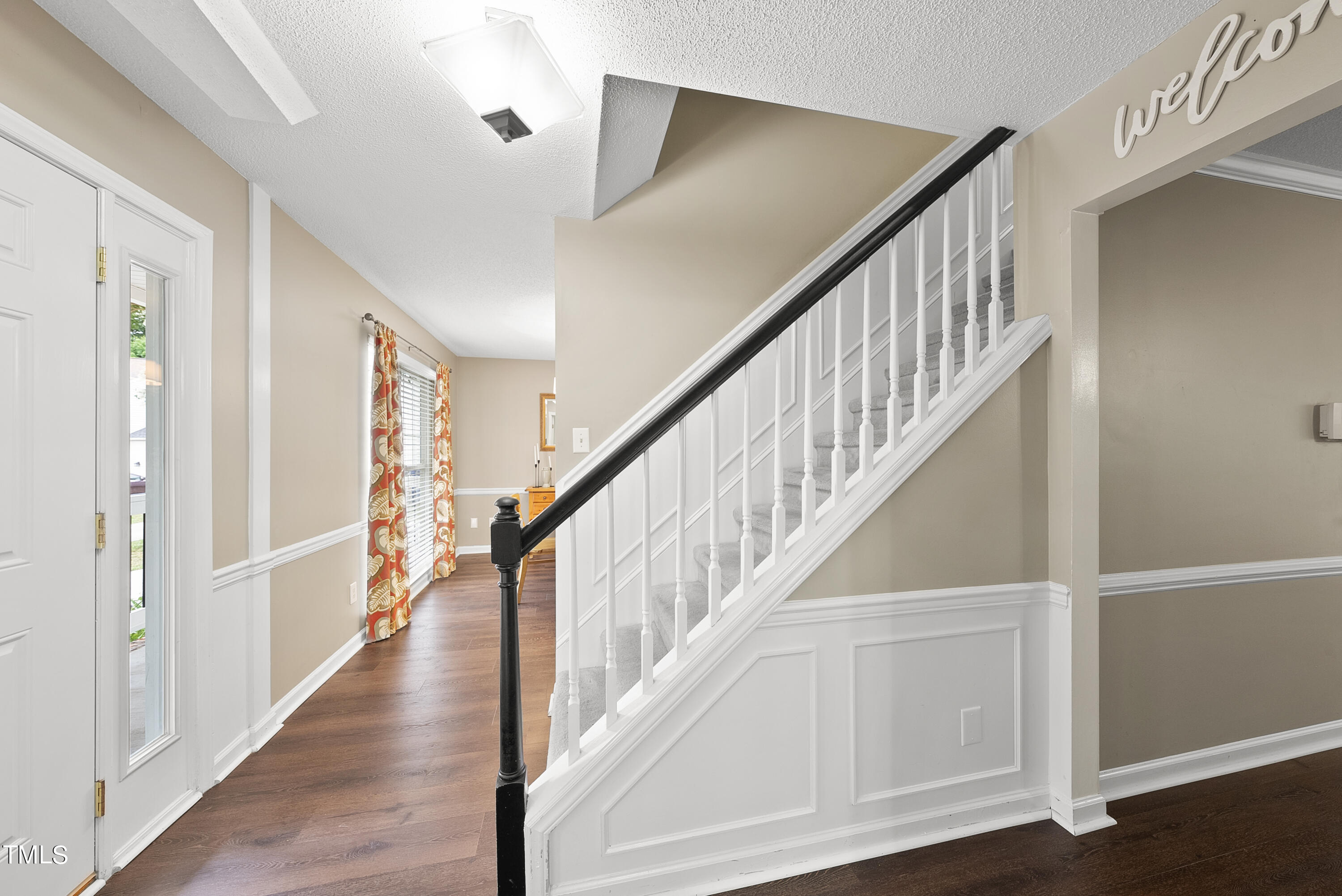 6801 Edwell Court Raleigh, NC 27617 - Photo 2 of 37 DSC09660