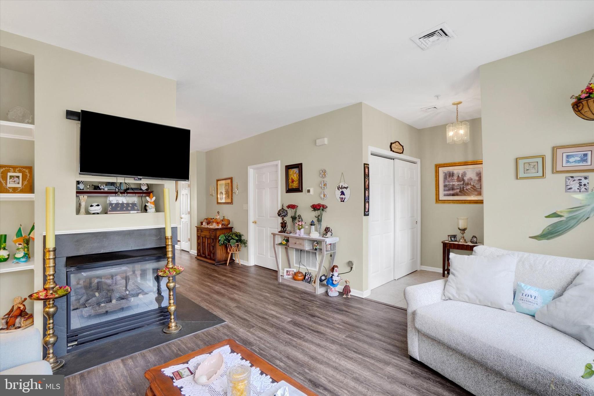 1007 Marshview Road, Unit 1007 Stewartstown, PA 17363 - Photo 21 of 28 Gallery Image 21