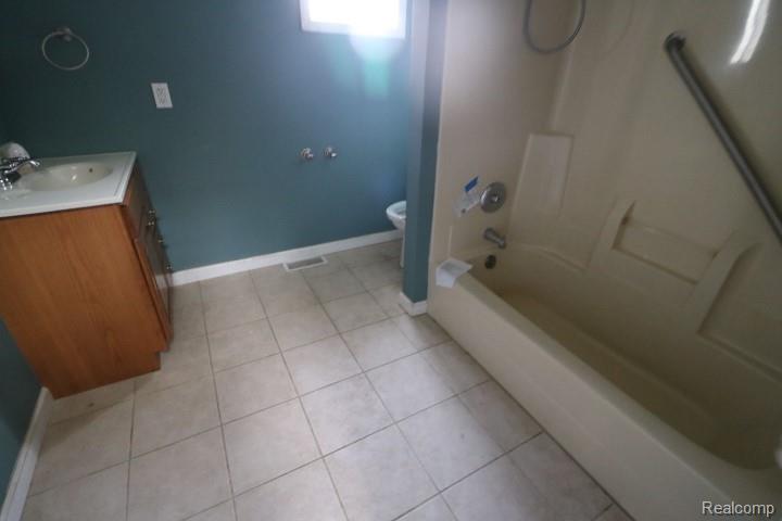 5271 Isles Road Brown City, MI 48416 - Photo 18 of 32