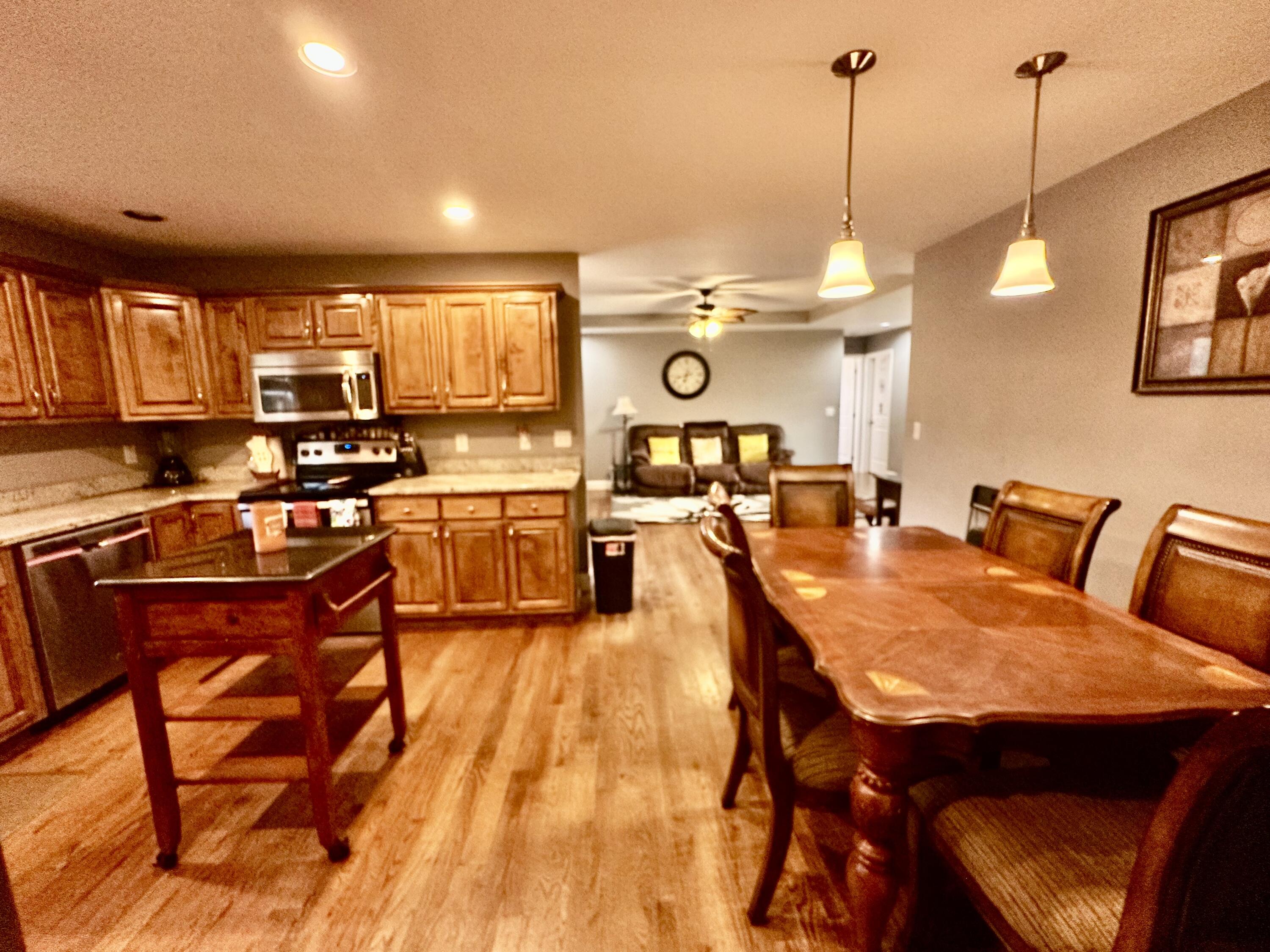 936 East Valley Road Whitwell, TN 37397 - Photo 10 of 19 IMG_2082