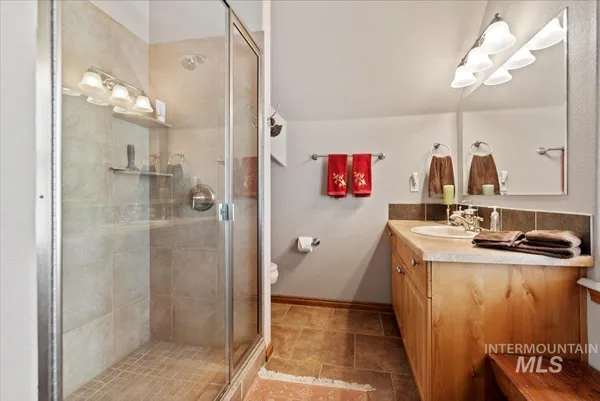 $899,250 | 11 Forest Trail Road, Garden Valley, ID 83622