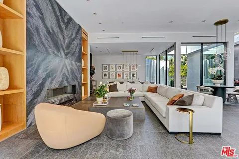 $13,495,000 | 1049 Loma Vista Drive, Beverly Hills, CA 90210