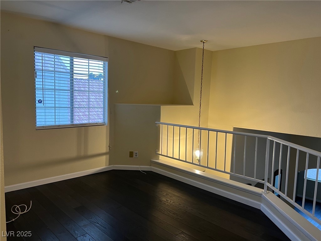 2121 Sun Swept Way Henderson, NV 89074 - Photo 12 of 16