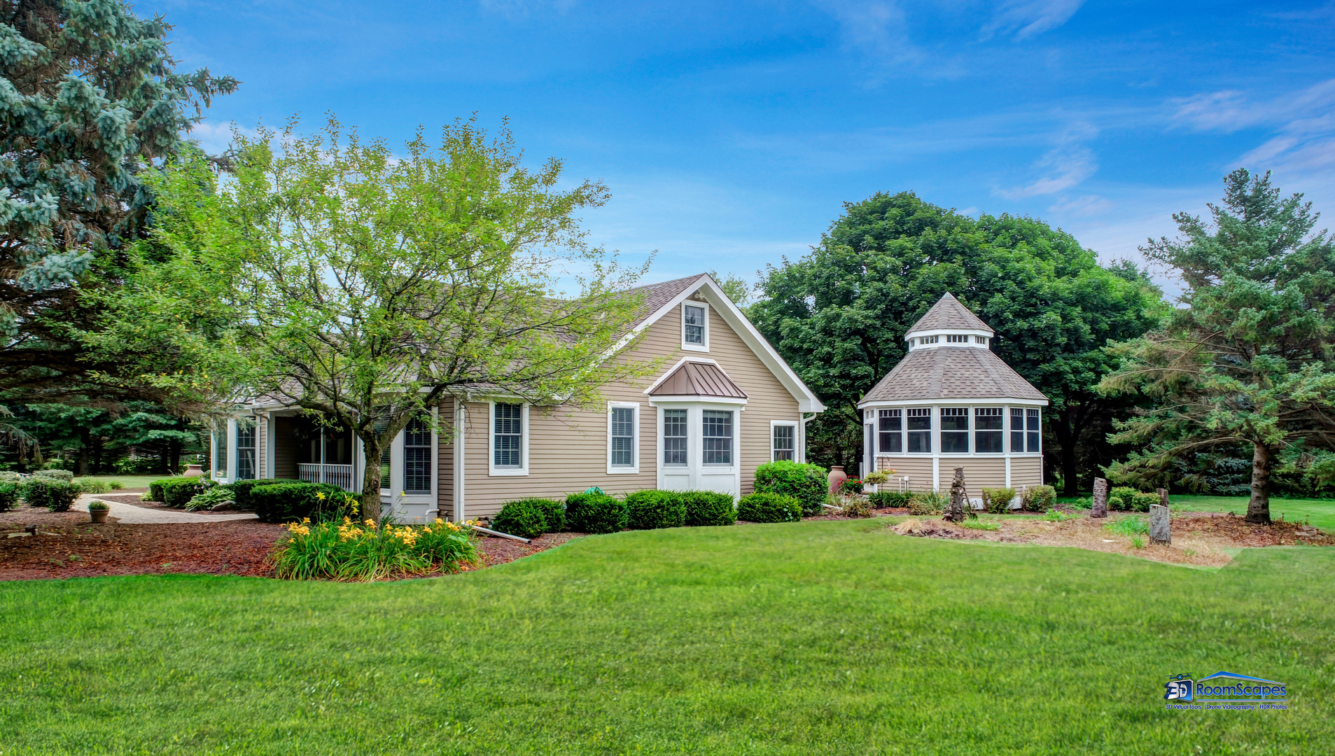 1590 Cherry Valley Road Bull Valley, IL 60050 - Photo 4 of 38