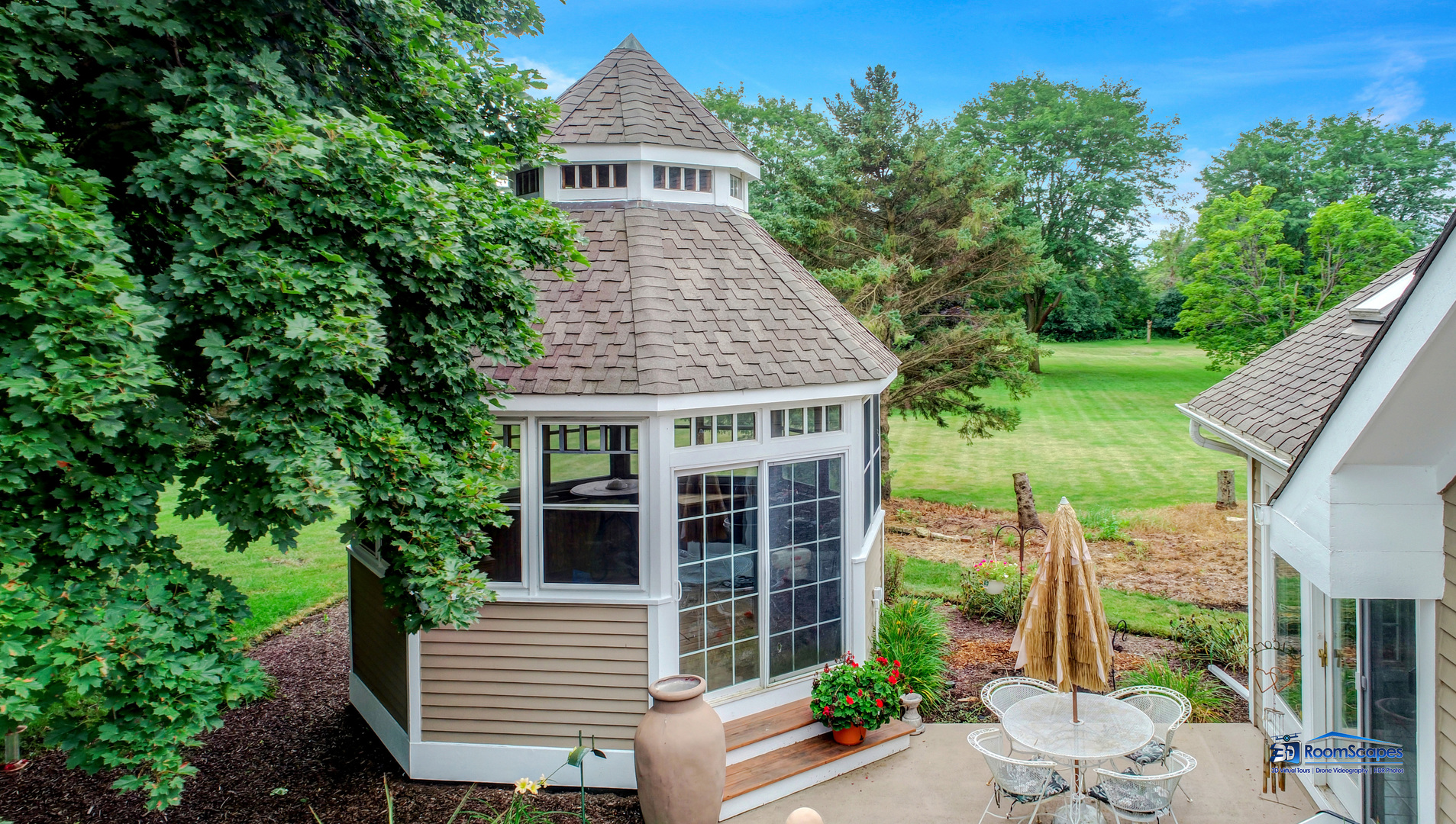 1590 Cherry Valley Road Bull Valley, IL 60050 - Photo 5 of 38