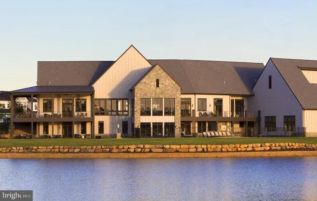 $628,482 | 23664 Havelock Walk Terrace, Unit 205, Ashburn, VA 20148