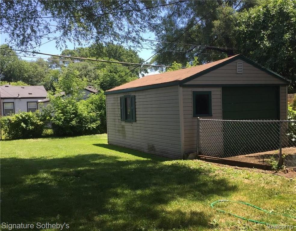 1962 Martin Road Ferndale, MI 48220 - Photo 5 of 13