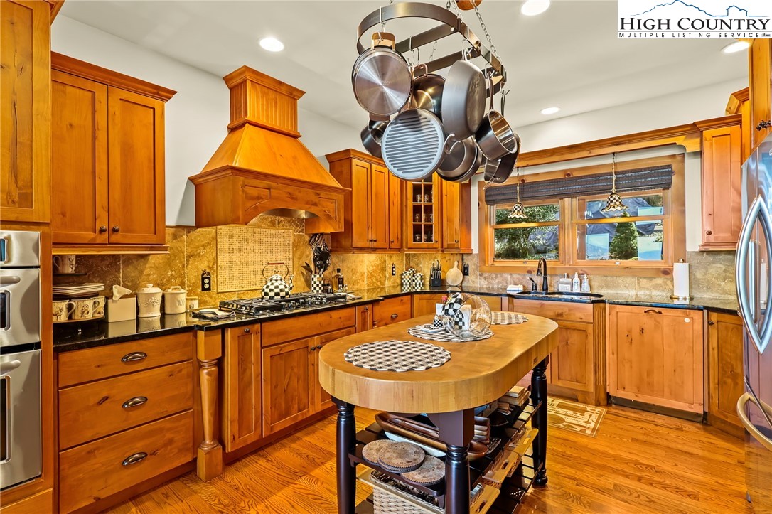 676 Nettles Ridge Road Banner Elk, NC 28604 - Photo 11 of 50 Gallery Image 11