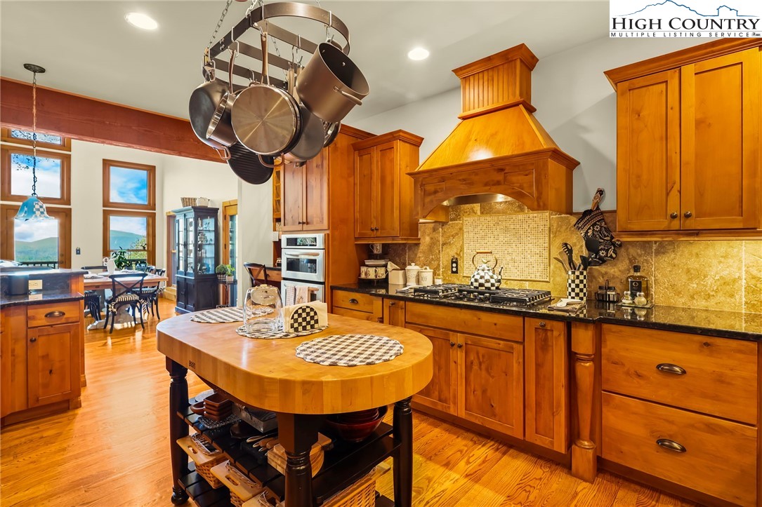 676 Nettles Ridge Road Banner Elk, NC 28604 - Photo 12 of 50 Gallery Image 12