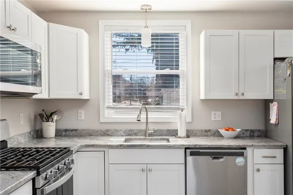 $539,900 | 2037 Cranston Street, Cranston, RI 02920