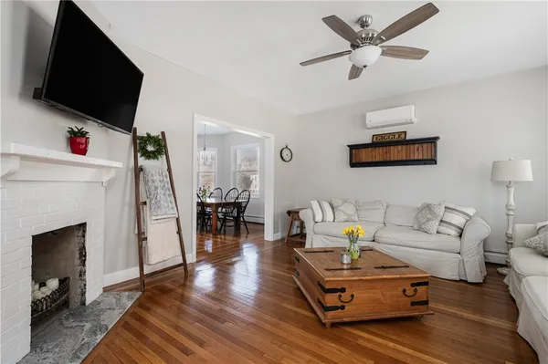 $539,900 | 2037 Cranston Street, Cranston, RI 02920