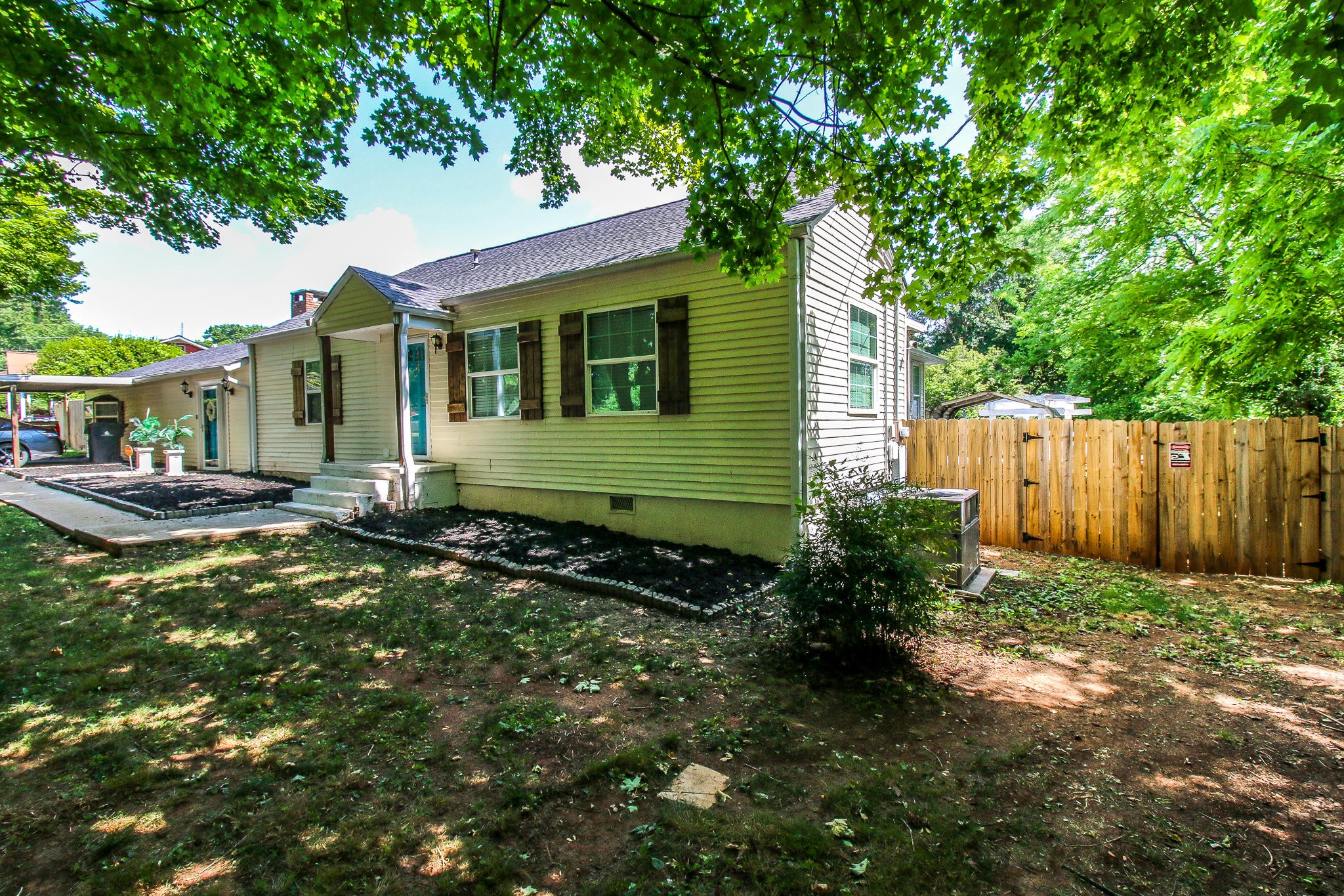 5408 Ridgefield Road Knoxville, TN 37912 - Photo 39 of 40 Gallery Image 39