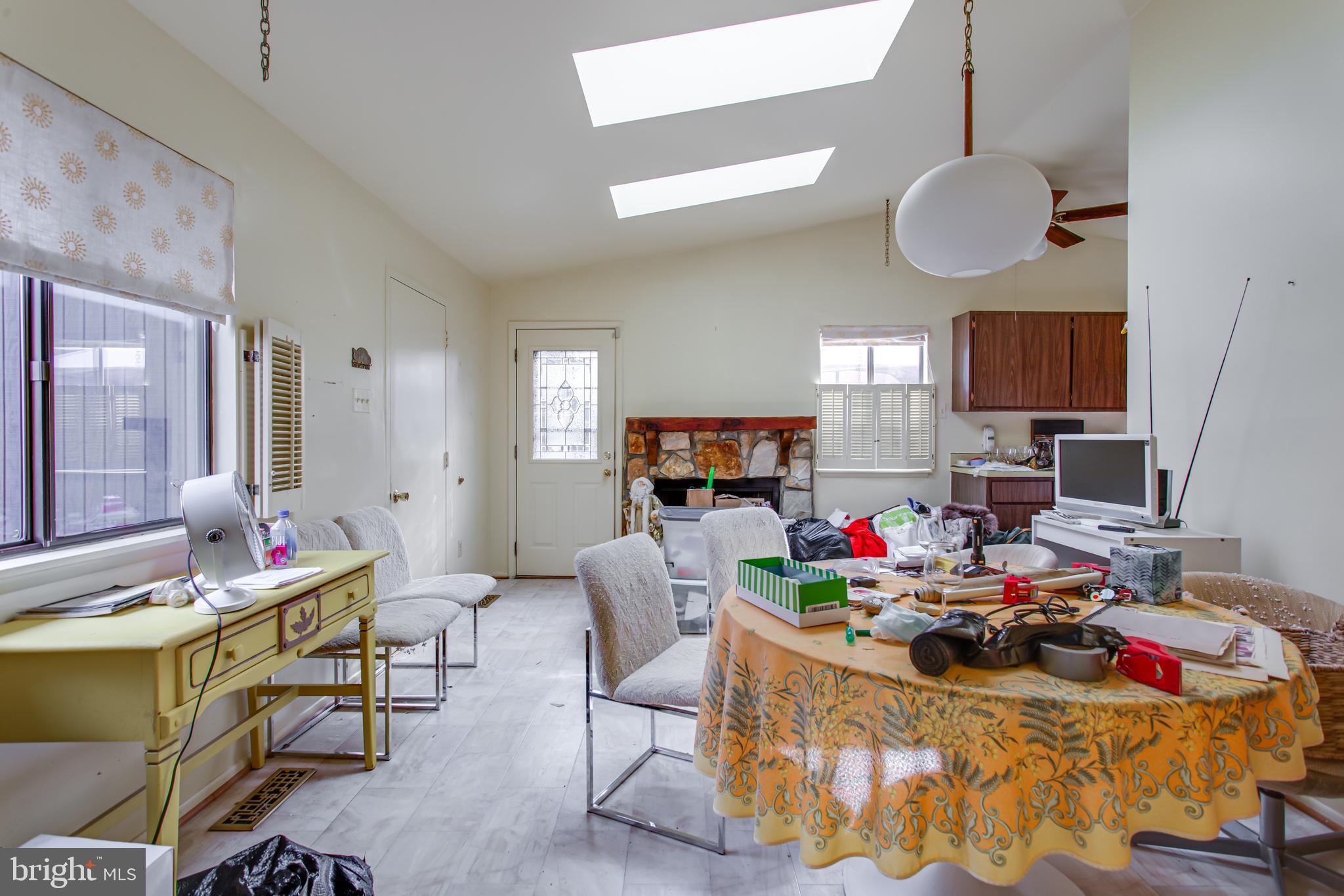 8229 Cagle Road Fort Washington, MD 20744 - Photo 5 of 61 Gallery Image 5
