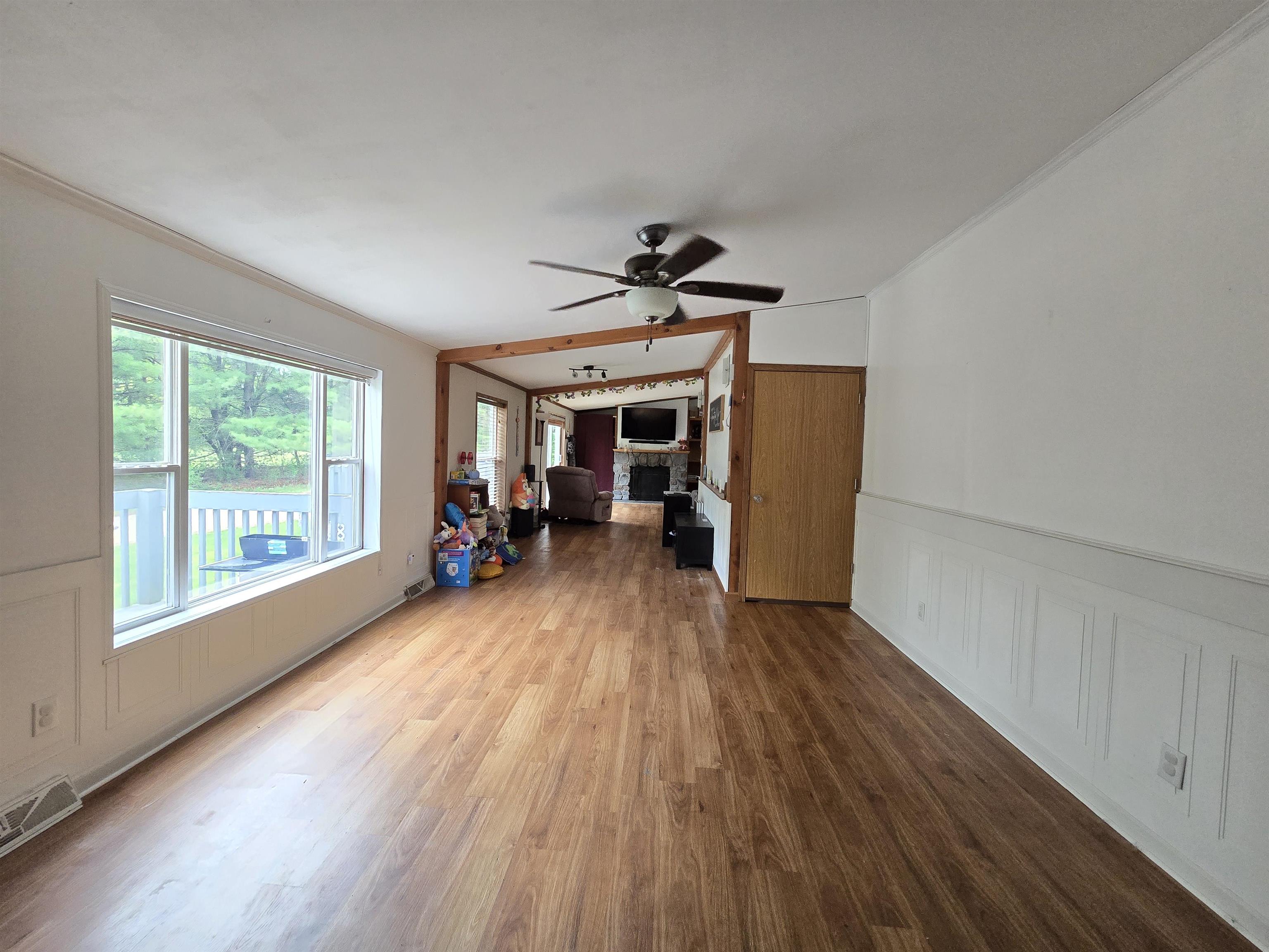 625 Semrow Road Coloma, WI 54930 - Photo 8 of 32