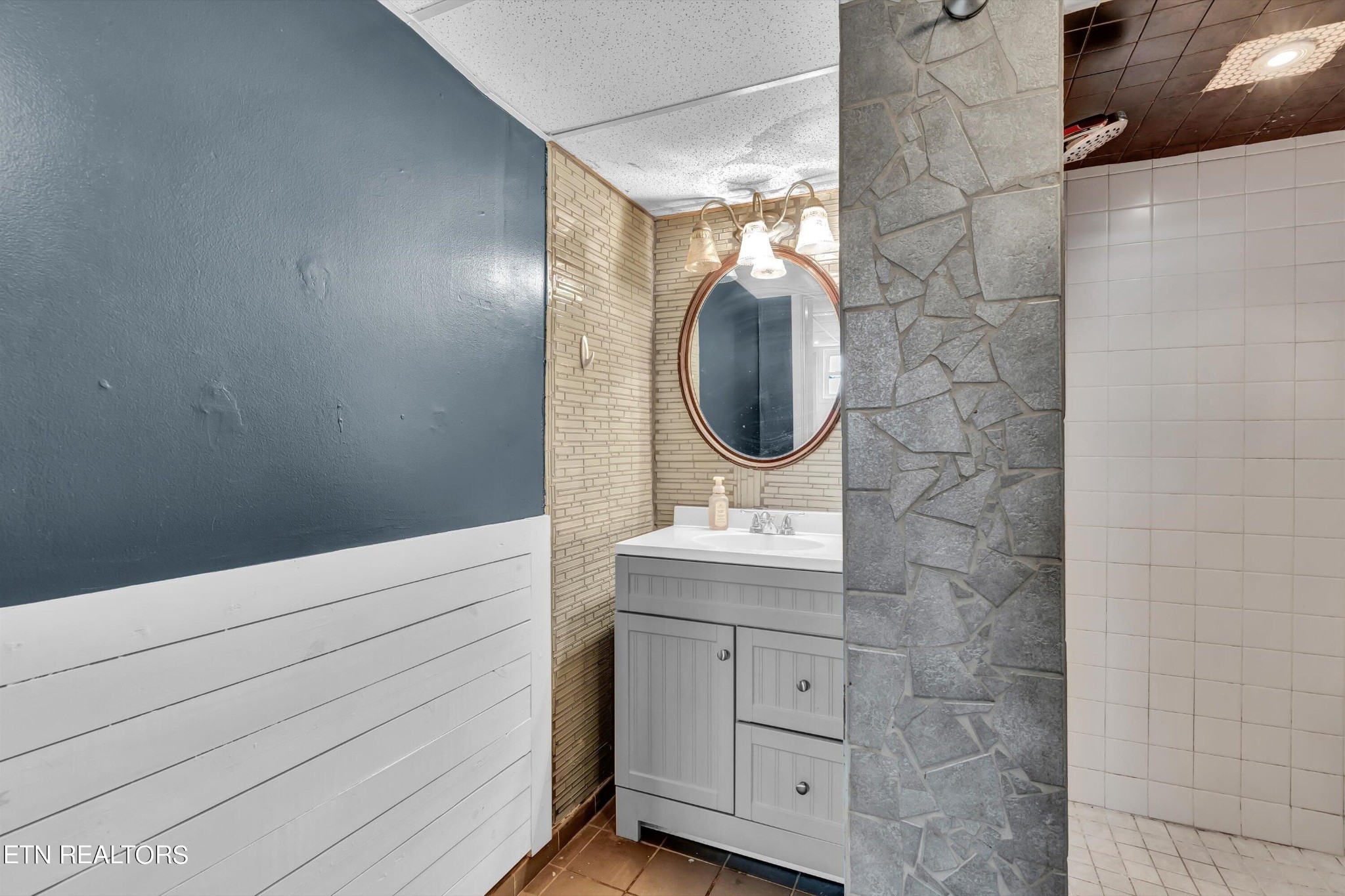 4517 Buffat Mill Road Knoxville, TN 37914 - Photo 18 of 23 Gallery Image 18