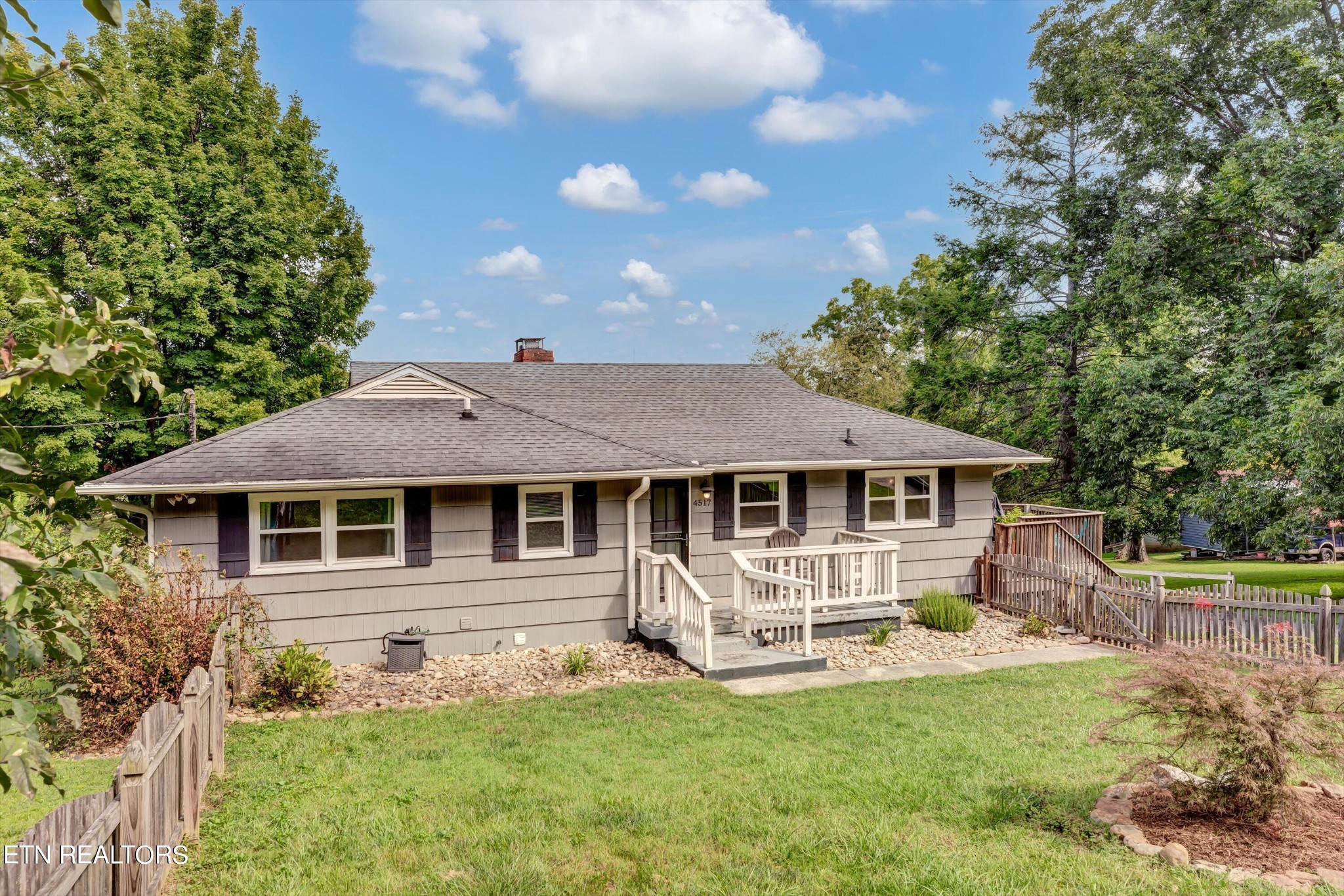 4517 Buffat Mill Road Knoxville, TN 37914 - Photo 2 of 23 Gallery Image 2