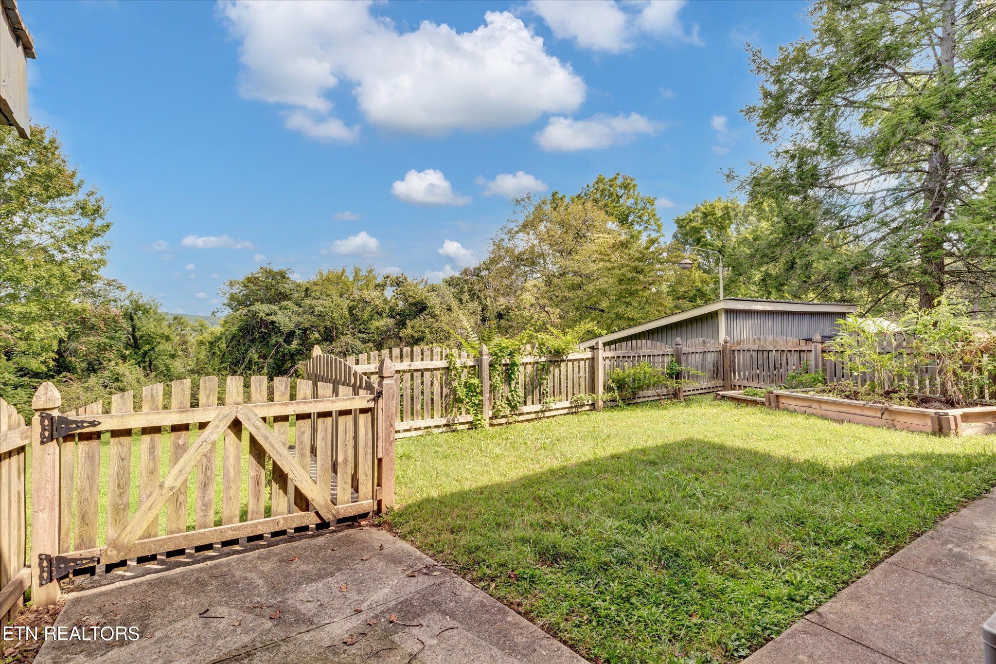 4517 Buffat Mill Road Knoxville, TN 37914 - Photo 21 of 23 Gallery Image 21