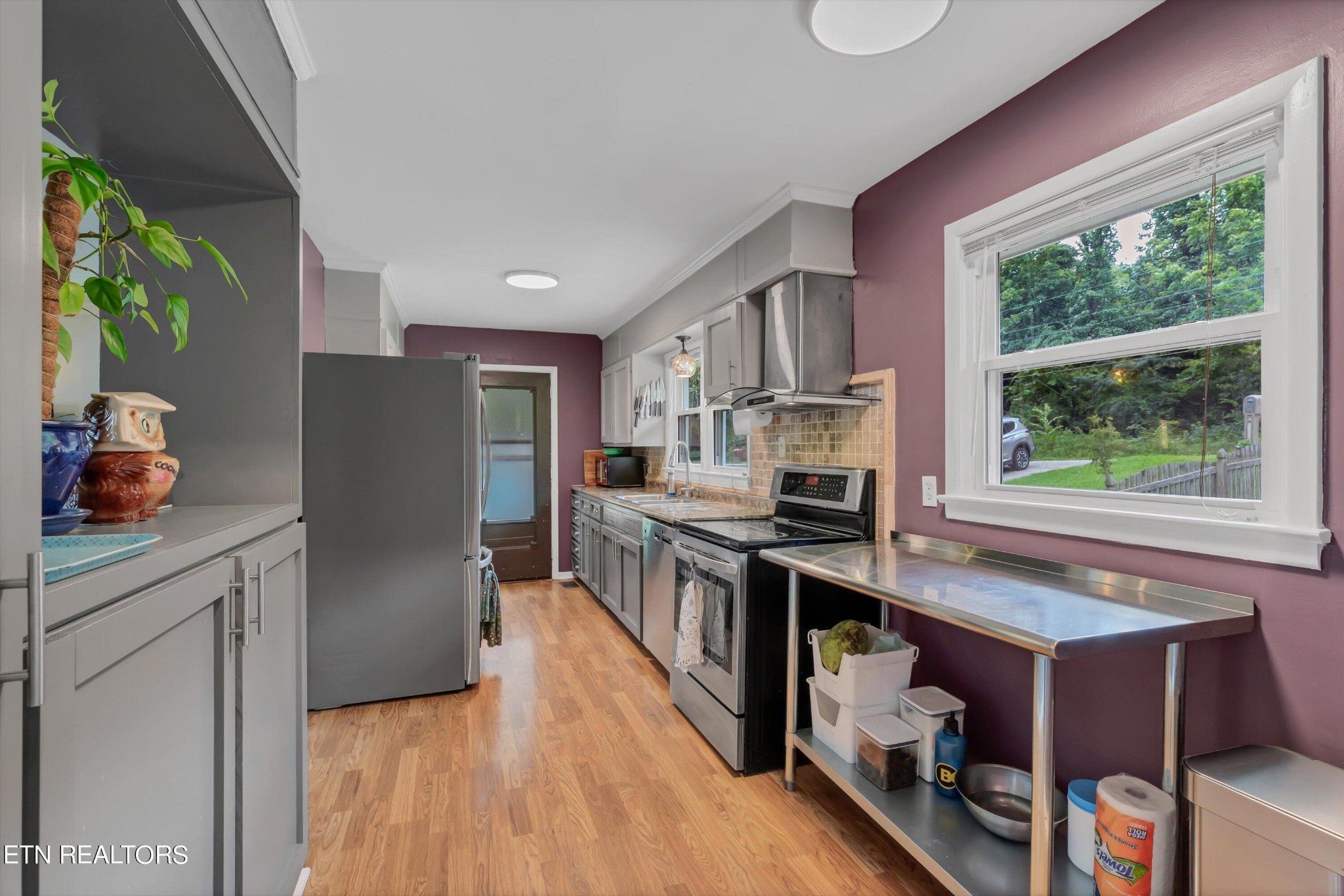 4517 Buffat Mill Road Knoxville, TN 37914 - Photo 6 of 23 Gallery Image 6