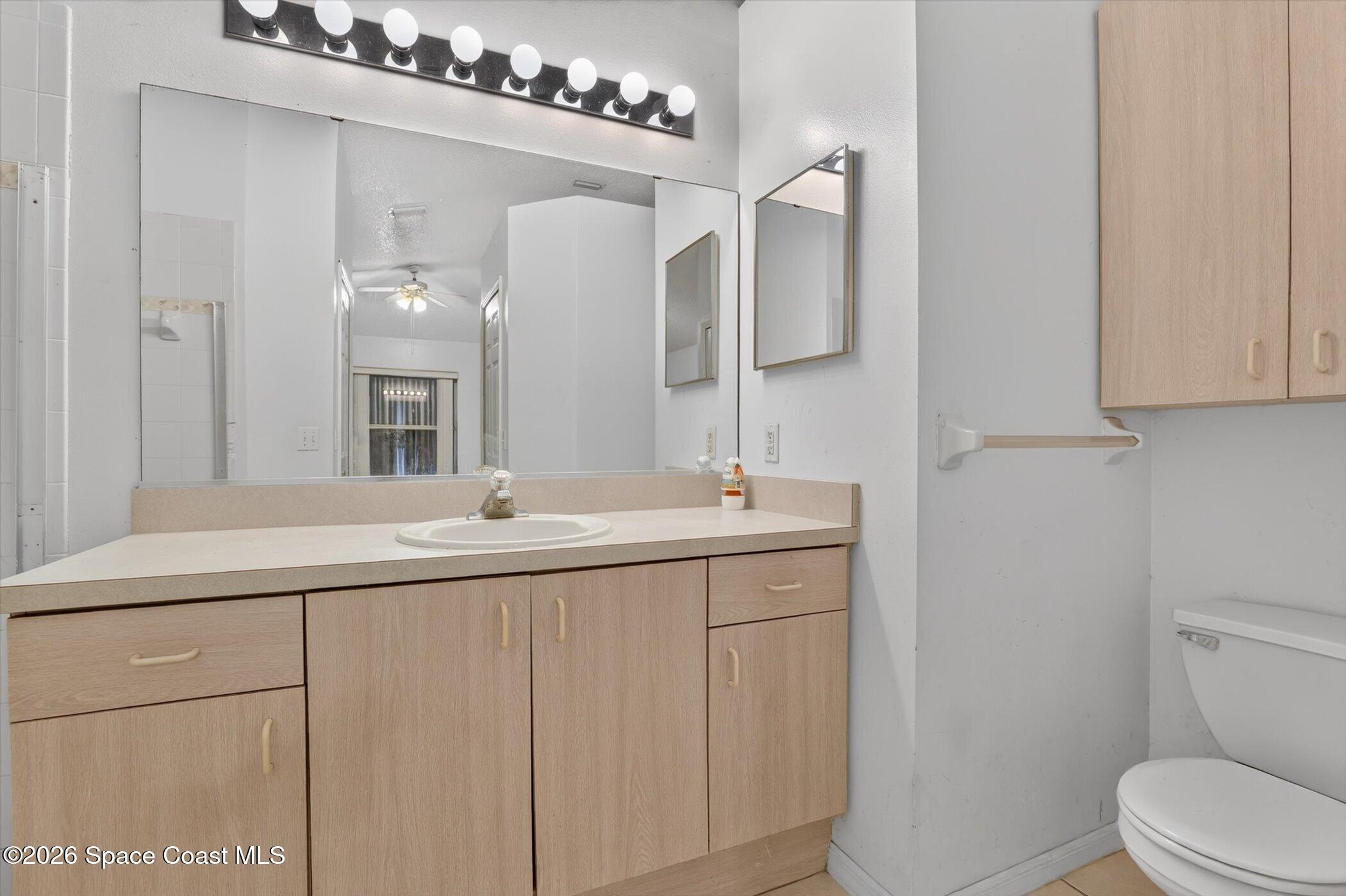 1091 Ray Road Southeast Palm Bay, FL 32909 - Photo 18 of 25 Primary Bathroom
