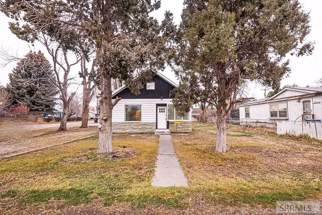$239,750 | 221 Parsons Street, Blackfoot, ID 83221