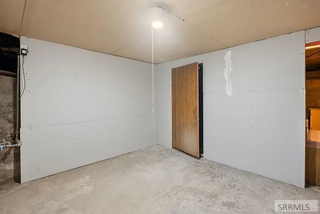 $239,750 | 221 Parsons Street, Blackfoot, ID 83221