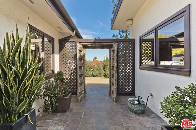 a view of a entryway door of the house