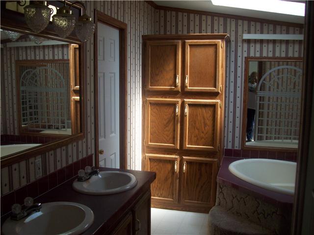 1077 A Littleton Ranch Road Castalian Springs, TN 37031 - Photo 4 of 7 Gallery Image 4