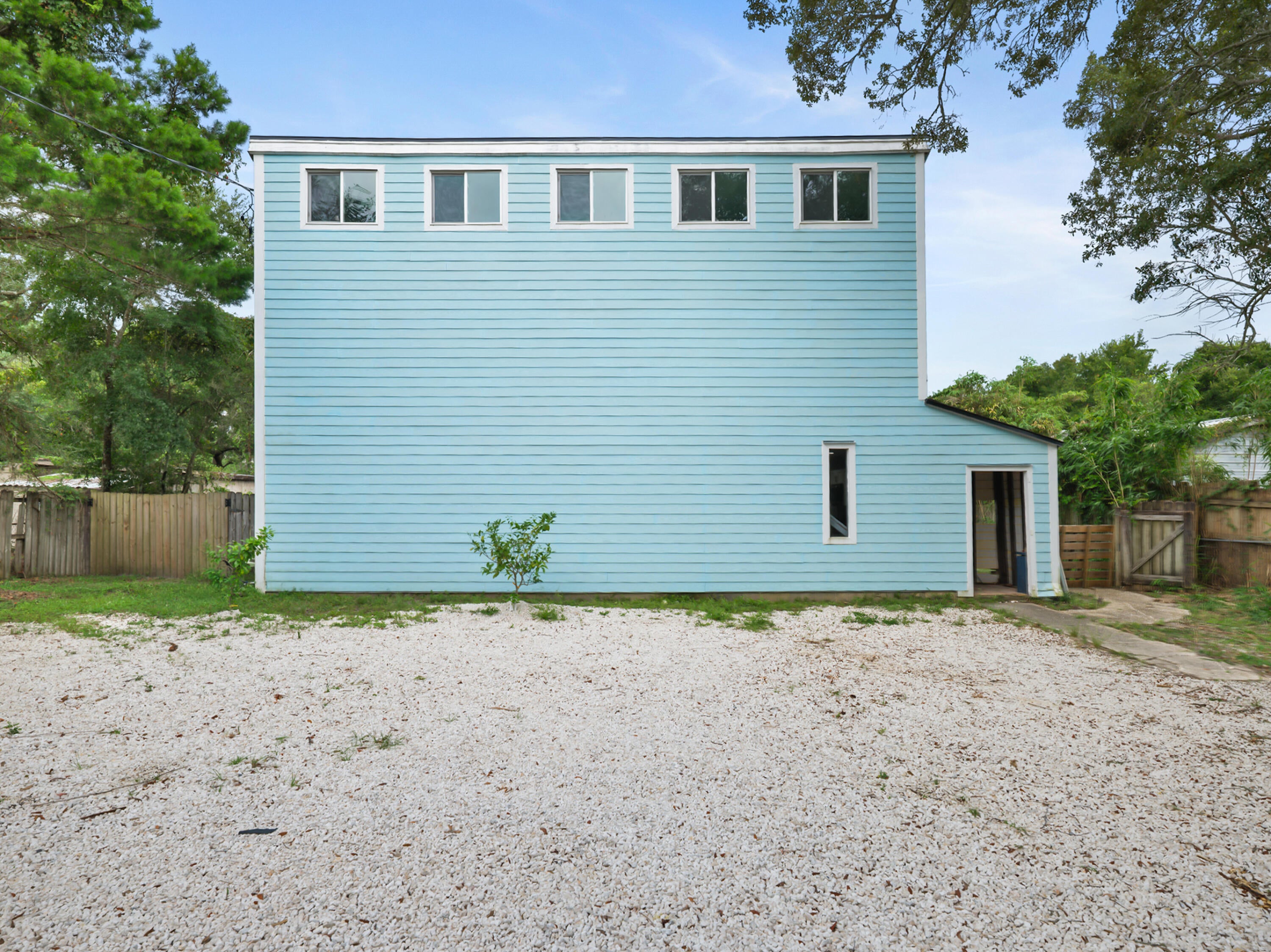 1825 Wheeler Road Gulf Breeze, FL 32563 - Photo 2 of 21 Gallery Image 2