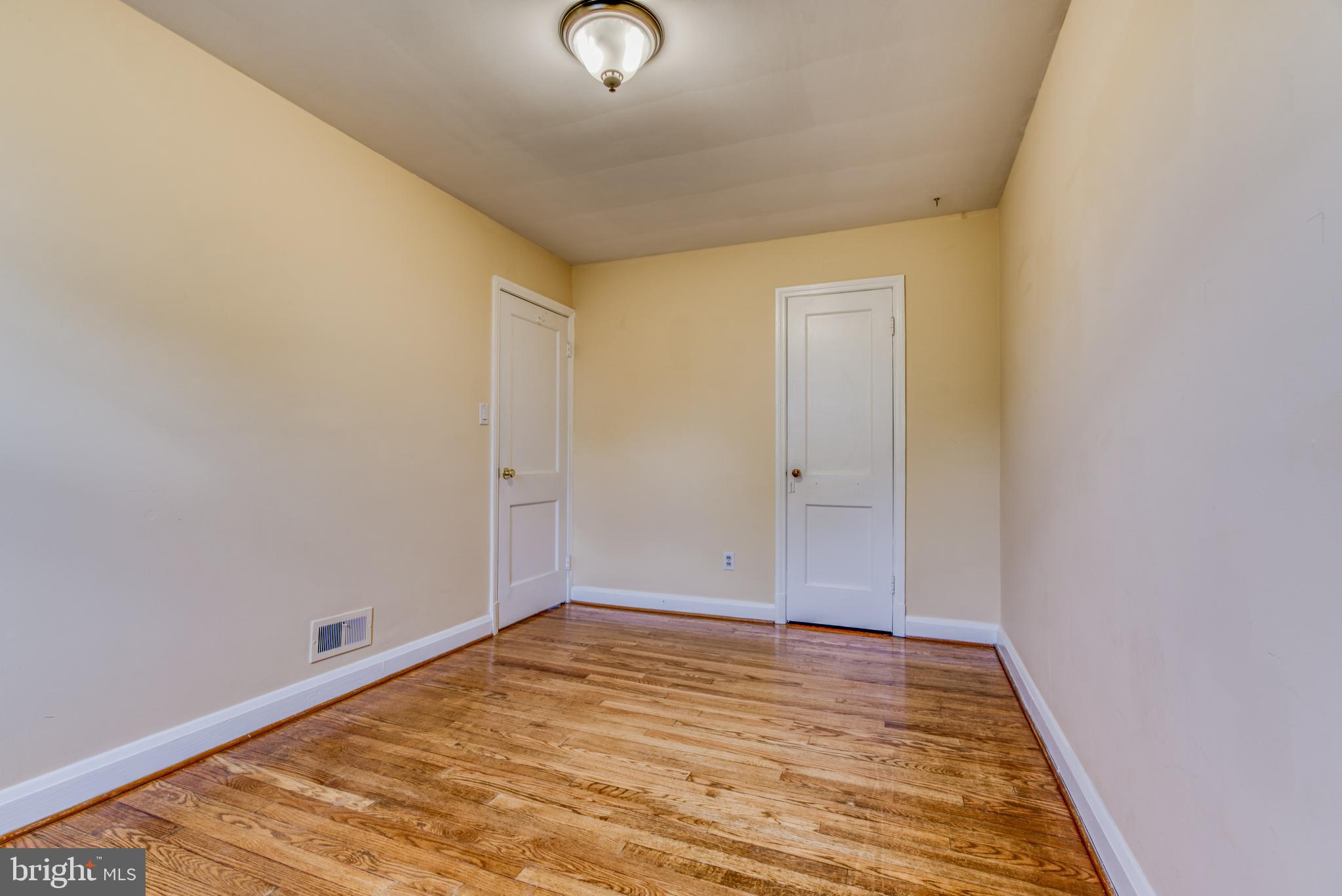 1667 Thetford Road Baltimore, MD 21286 - Photo 22 of 48 Gallery Image 22