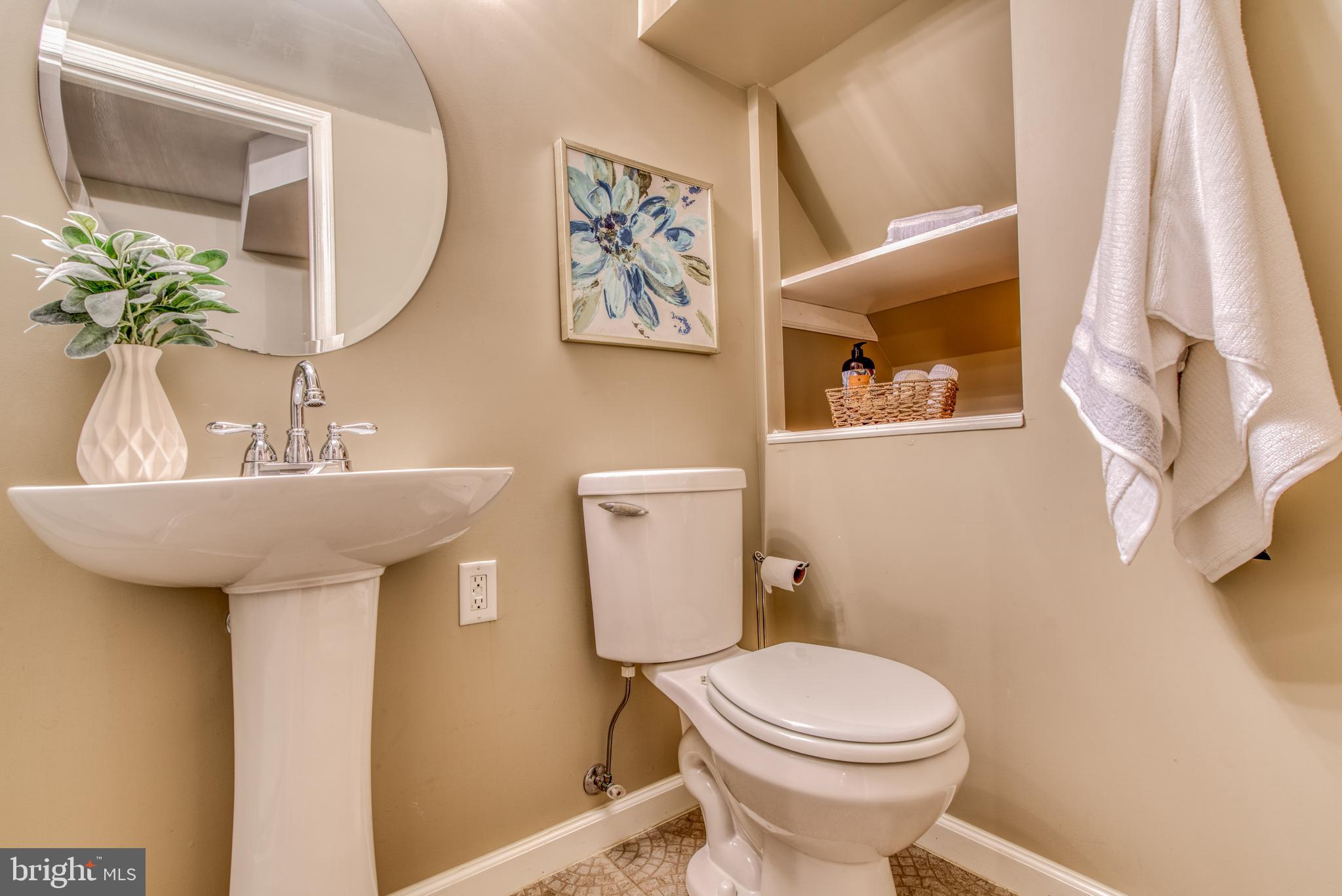 1667 Thetford Road Baltimore, MD 21286 - Photo 31 of 48 Gallery Image 31