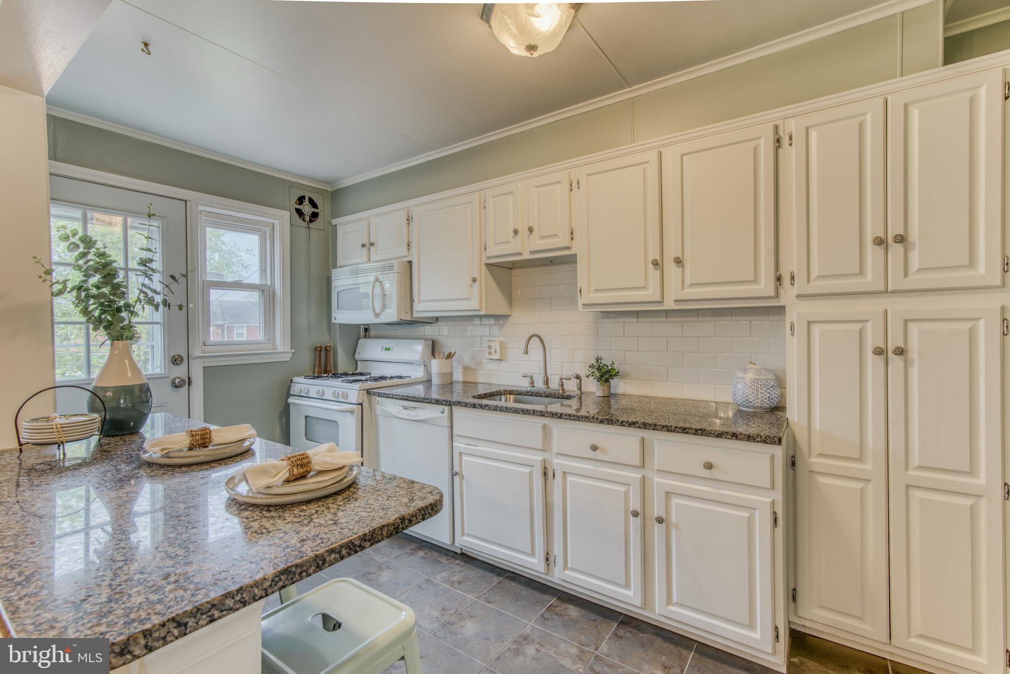 1667 Thetford Road Baltimore, MD 21286 - Photo 9 of 48 Gallery Image 9