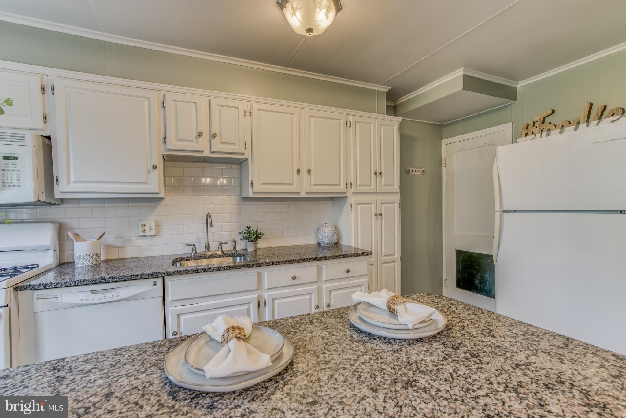 1667 Thetford Road Baltimore, MD 21286 - Photo 10 of 48 Gallery Image 10